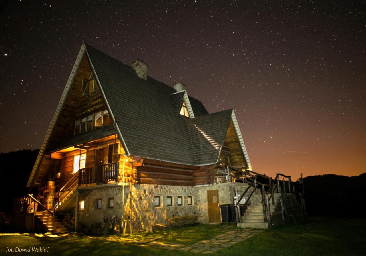 Bacowka Pttk Jaworzec Hostel Ветлина Екстериор снимка