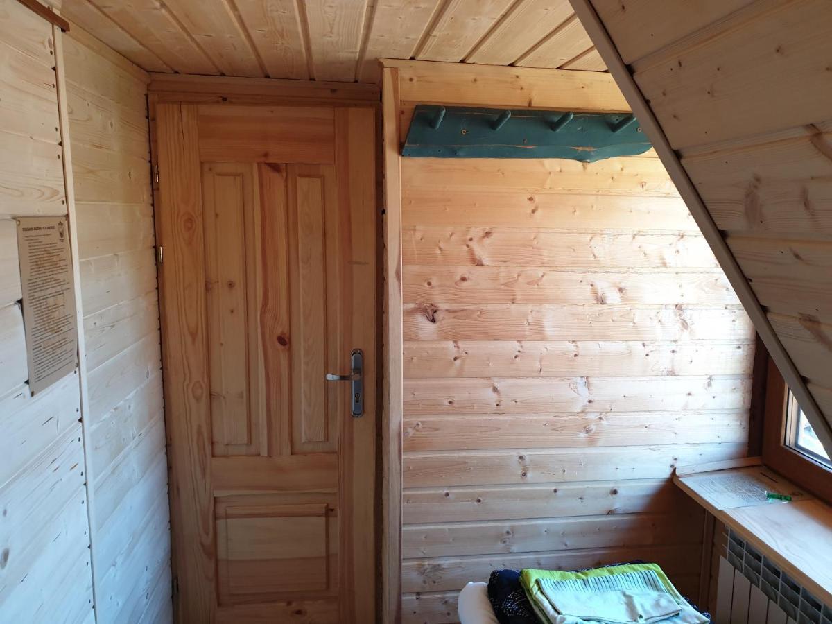 Bacowka Pttk Jaworzec Hostel Ветлина Екстериор снимка